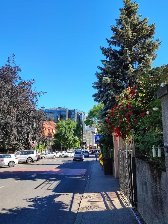 Studio Apartmani L'Art Zagreb Eksteriør bilde